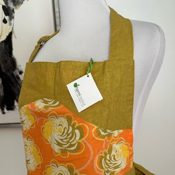 NEW Rock Paper Scissors Green & Orange Print Apron - Picture 3 of 9